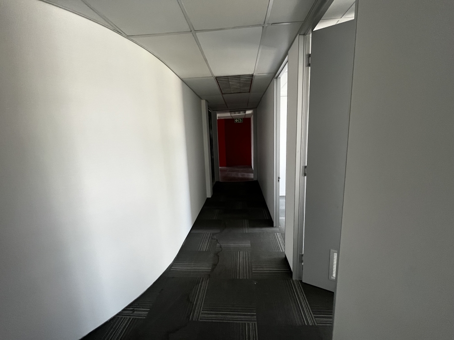 To Let commercial Property for Rent in Bo Oakdale Western Cape